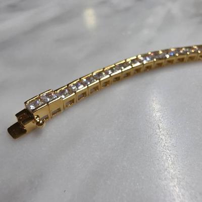 Sale Photo Thumbnail #379