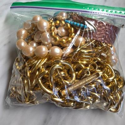 Sale Photo Thumbnail #389