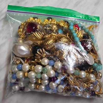 Sale Photo Thumbnail #395