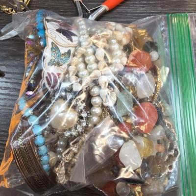 Sale Photo Thumbnail #183