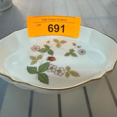 Sale Photo Thumbnail #382