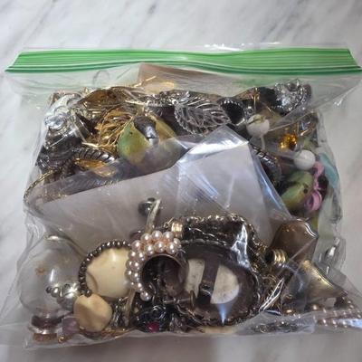 Sale Photo Thumbnail #301