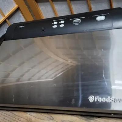 Food Saver V2840 Automatic Vacuum Food Sealing System 