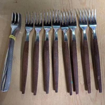 Oneida Stainless And Ecko External Seafood Forks