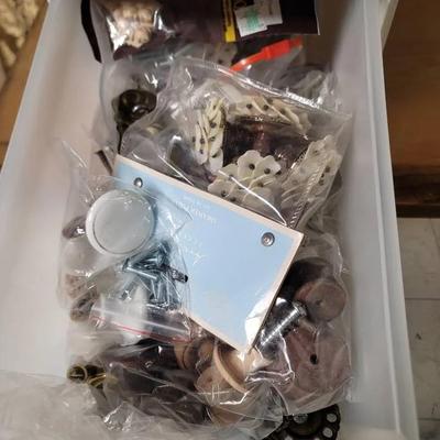 Furniture And Cabinet Pulls And Knobs Lot Antique And Retro