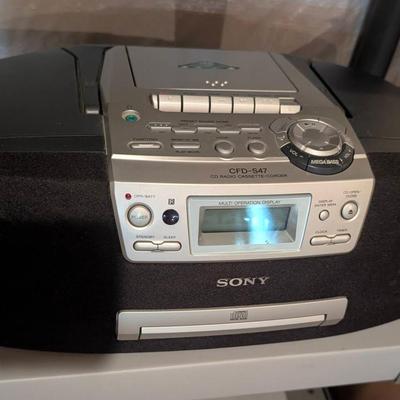 Sony CFD-S47L Portable Stereo Boombox.CD, Cassette Recorder, AM/FM Radio. Grey. UNTESTED 