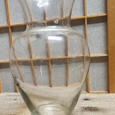 Clear Glass Bulbous Flower Vase