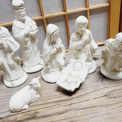 Nativity Starter Set Cream And Gold Ceramic 