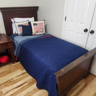 Sale Photo Thumbnail #219