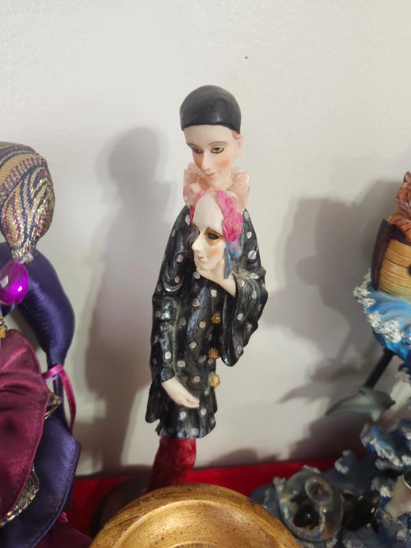 Sale Photo Thumbnail #244