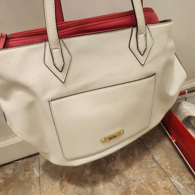 Sale Photo Thumbnail #152