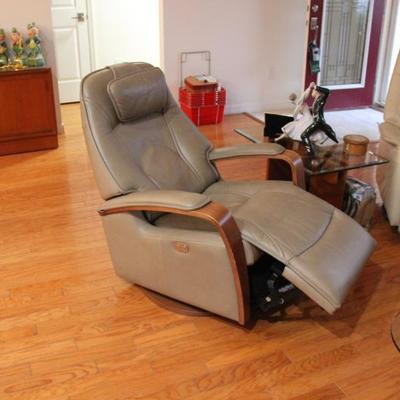 Sale Photo Thumbnail #4