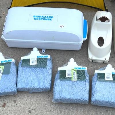 Sale Photo Thumbnail #437