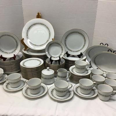 Noritake Macon China Service