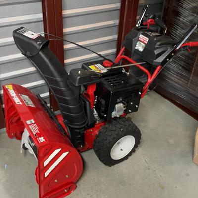 Troy-Bilt Vortex 2890 Snow Thrower