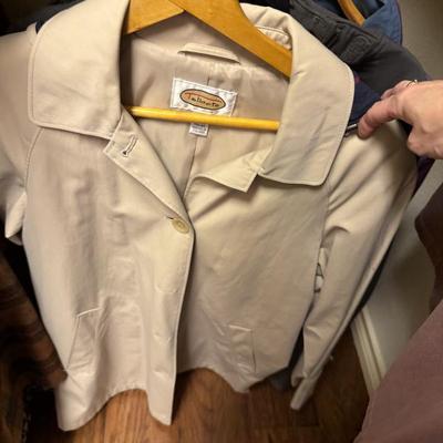 Sale Photo Thumbnail #191