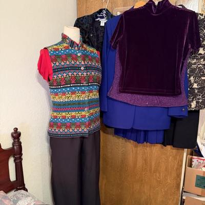 Sale Photo Thumbnail #125