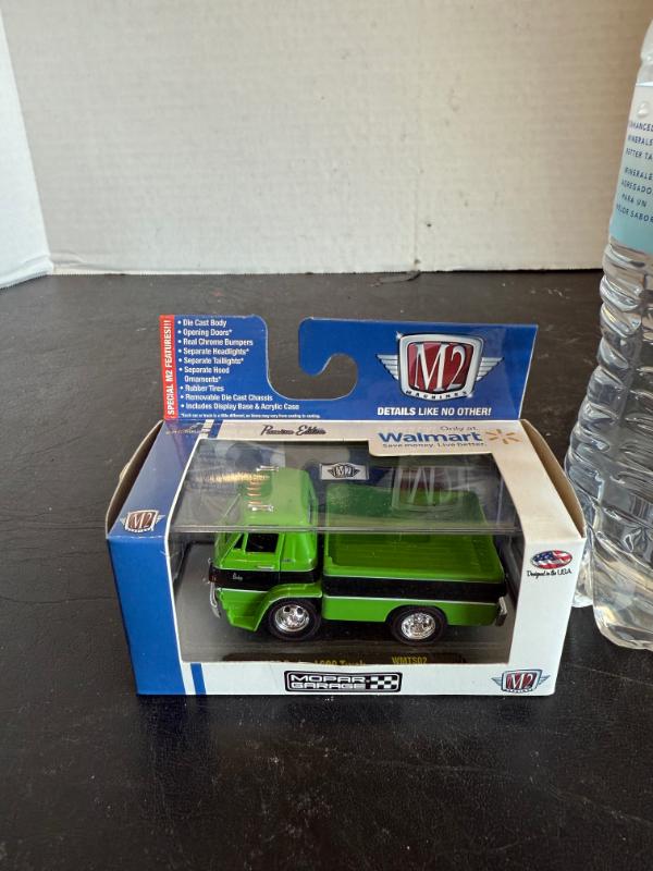 Sale Photo Thumbnail #273