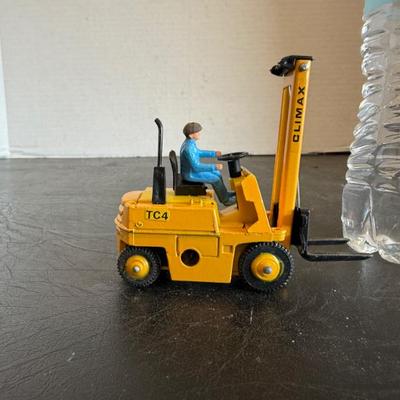 Sale Photo Thumbnail #254