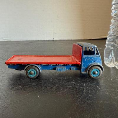 Sale Photo Thumbnail #256