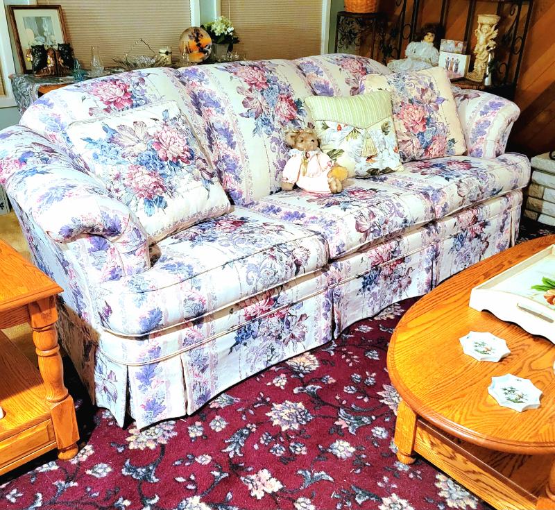 Sale Photo Thumbnail #3