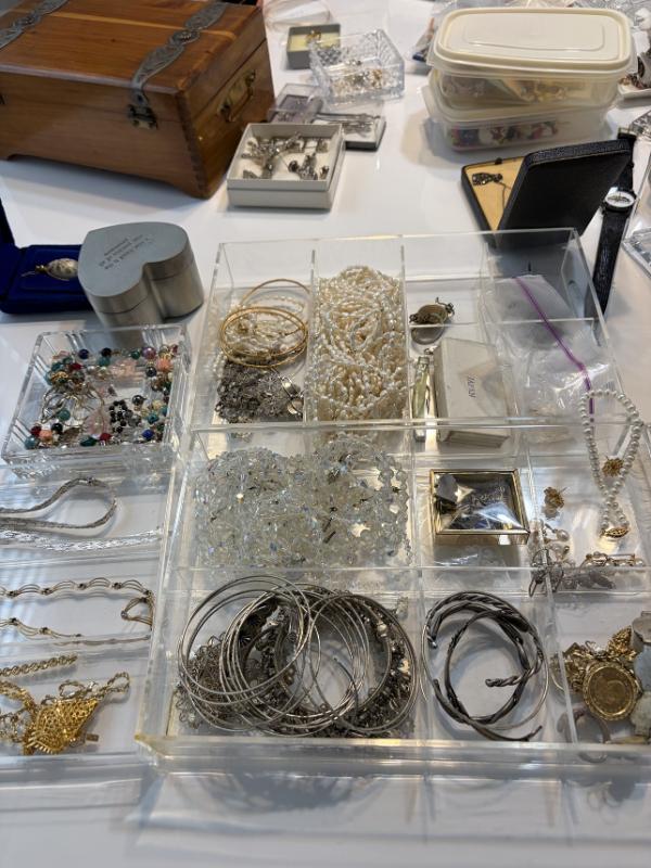 Sale Photo Thumbnail #2