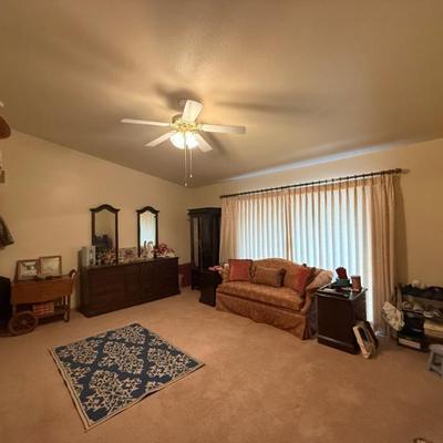 Sale Photo Thumbnail #456