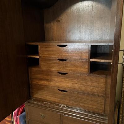 Sale Photo Thumbnail #452