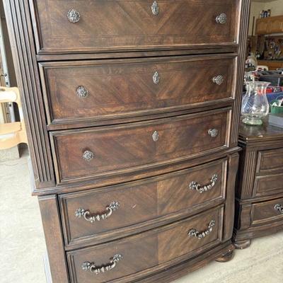 Sale Photo Thumbnail #178