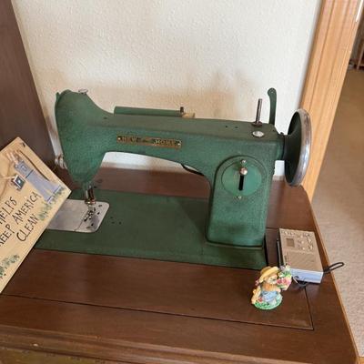 Sale Photo Thumbnail #332