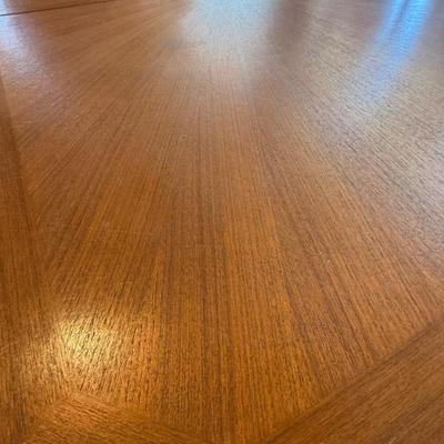 Sale Photo Thumbnail #402