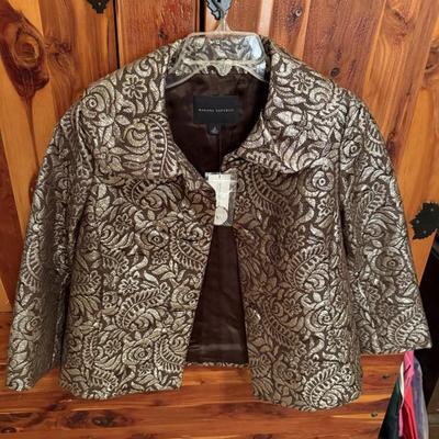 Sale Photo Thumbnail #437