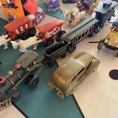 Sale Photo Thumbnail #95