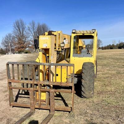 Gehl DYNALIFT Telehandler – Model D16H, only 2,791 hours