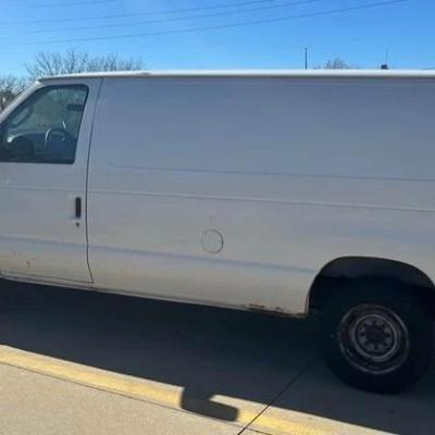 2008 Ford E-150 Van, Base 4.6L 8 Cyl GAS