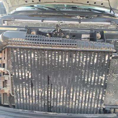 2010 Ford F-550 6.4 – Only 142,000 miles