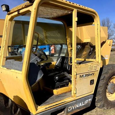Gehl DYNALIFT Telehandler – Model D16H, only 2,791 hours