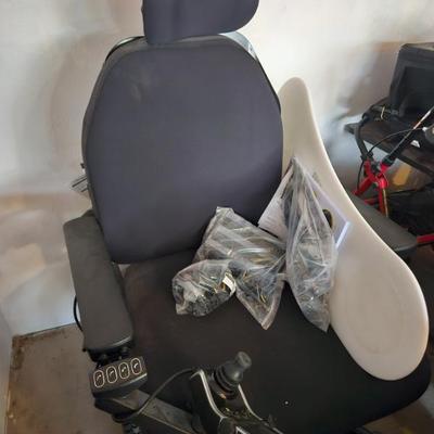 Sale Photo Thumbnail #289