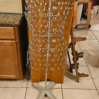 Sale Photo Thumbnail #175