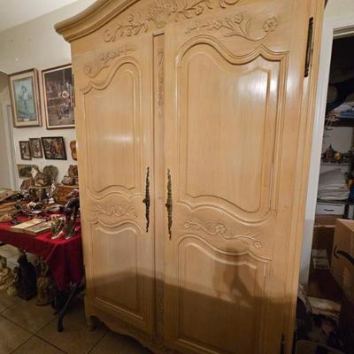 Sale Photo Thumbnail #174