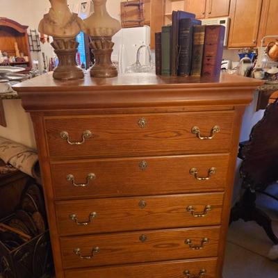 Sale Photo Thumbnail #323