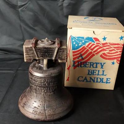 Liberty Bell Replica Candle with Original Box - Devereux Industries PA - Bicentennial 
