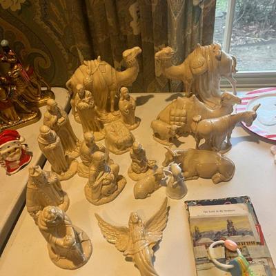 Sale Photo Thumbnail #130