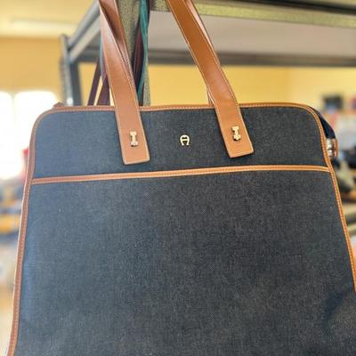 Sale Photo Thumbnail #128