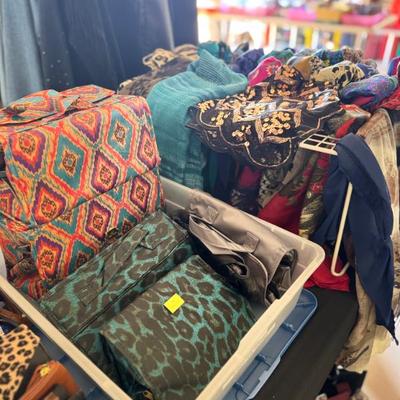 Sale Photo Thumbnail #129