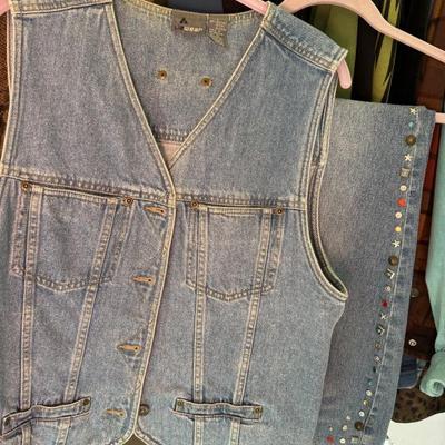 Sale Photo Thumbnail #137