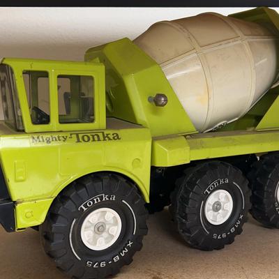 Vintage, lime green, pressed steel Mighty Tonka cement mixer truck