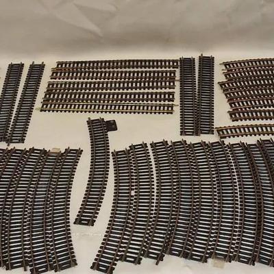 Vintage HO Scale Model Train Track Lot with Tyco Power Pack and Cars