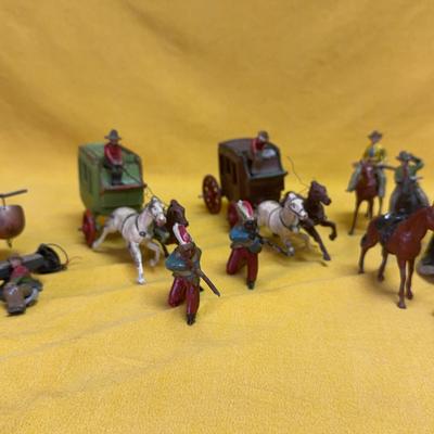 Antique/Vintage Metal Western Figures and Accessories