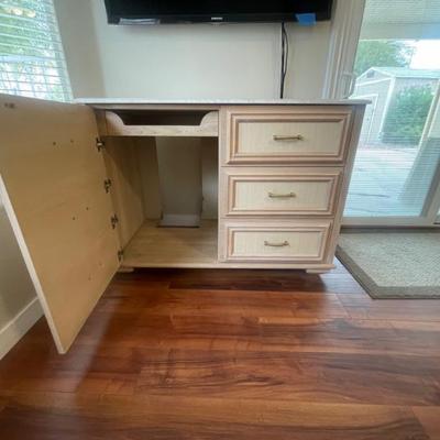 Sale Photo Thumbnail #64